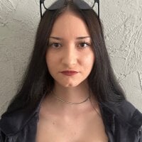 LessyLuiz webcam model
