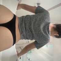 gihpozzbon's Offline Chat Room