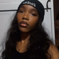 _MikeilaPink_ Ruang Obrolan Offline