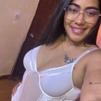 AmiraAbadi webcam model