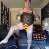 BLUEYEDBEAR69 webcam model