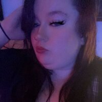 bigtits46DD's Offline Chat Room