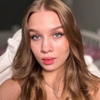 CutieBeauty webcam model