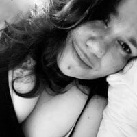 sweetstephee's Avatar Pic