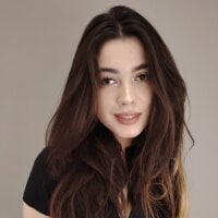 KenaMullins model avatar
