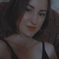 LuluChiiii webcam model