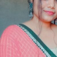 SiyaKaur1 webcam model