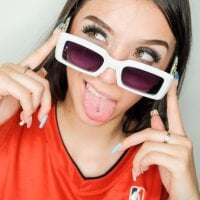 paola_tay webcam model