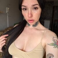 LorianLily's Profile Pic