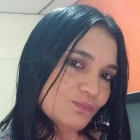 RebeccaAdams_ Ruang Obrolan Offline