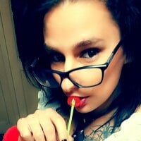 lissandragold's Offline Chat Room