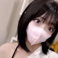Snapshot of momochan_777 live cam