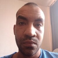 -Tchoninoni69 webcam model