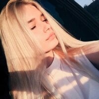 Sweet_Monika4U offline chatszobája