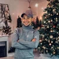 Aleecandrews webcam model