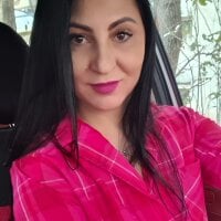charrlote_love webcam model