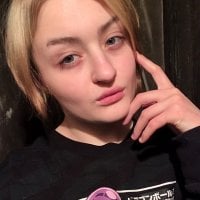 CharmingJenie's Offline Chat Room