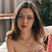 Lunar_Lily webcam model