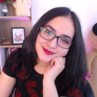 lyngiR's Offline Chat Room