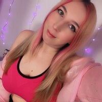 JustKerry webcam model