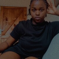 queendome55's Offline Chat Room