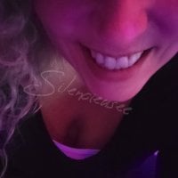 Offline chatovací místnost Sensuelle_Silencieuse