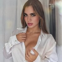 MaddyMay_ webcam model