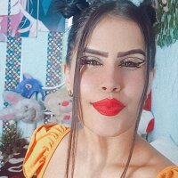 madeline_2014 Chat Room offline