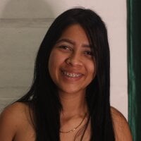 jadefoxxx12 Offline Chatraum