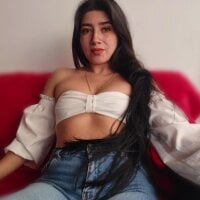 Nahiiaraa_ webcam model