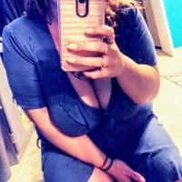 Cumwithme122's Offline Chat Room