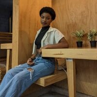 Offline chatovací místnost NAOMII_CAMPBEL