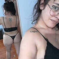 lightblueladyy1 Poză avatar