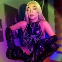 GwennGoddess webcam model