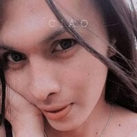 lovelycarla32 webcam model