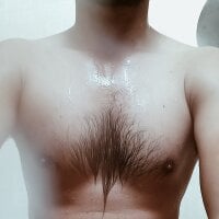 YourHornyJiya webcam