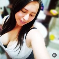 MiaKalifa020102 webcam