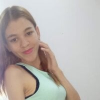 solecita_lasexy's Offline Chat Room