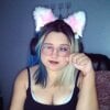MomoFoxxo's Offline Chat Room