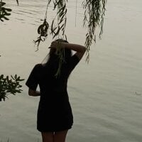 Mia-6688