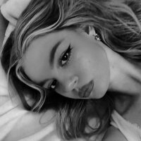 Rebecca_Honey_ Ruang Obrolan Offline