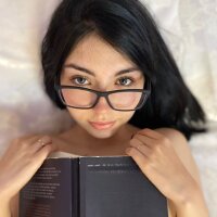 Zoe_Molins' Offline Chat Room