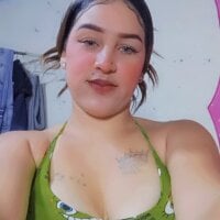 bellqmia webcam model
