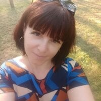 SecretSienna_ webcam model