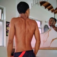 Axton_Vera1 webcam model