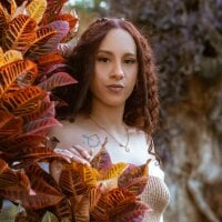 Everly_Moore webcam model