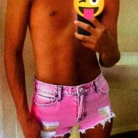 Mikey24_ model avatar