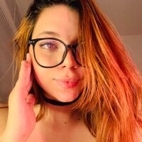 Ella-Charm webcam model