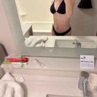 Sultrypuppy webcam