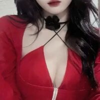 LUNA_-'s Avatar Pic